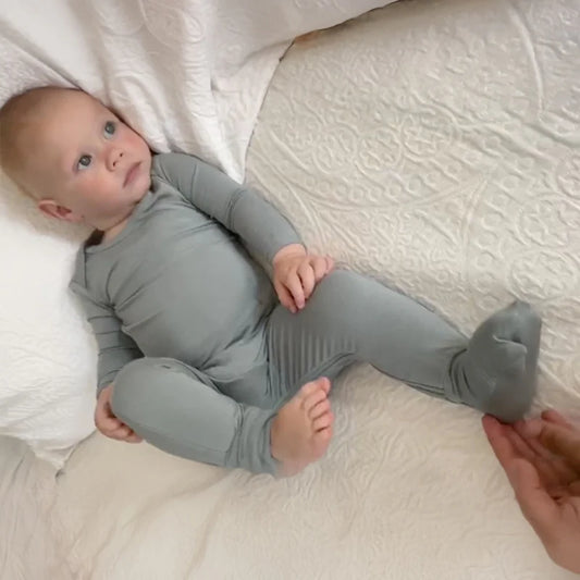 Gunamuna Convertible Pajamas - Sage